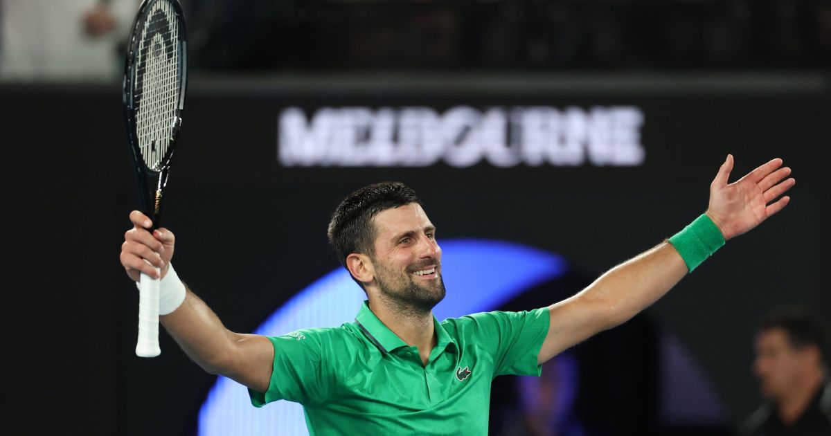 Djokovic rebate críticos após vitória épica sobre Sinner no Australian Open