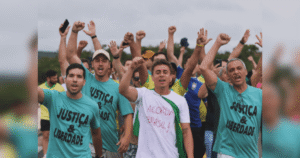 Base do governo chama marcha de Nikolas de “irresponsável” após raio