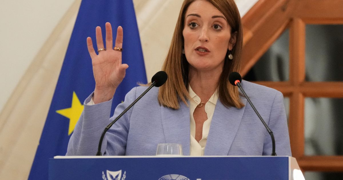 UE deve retomar avaliação de acordo com EUA, diz presidente do Parlamento