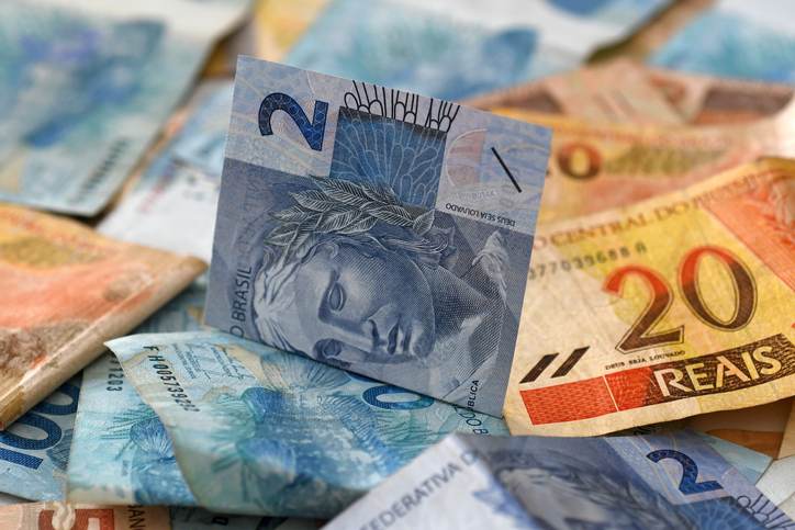 IR: Receita abre consulta ao lote residual de restituição; veja quem recebe