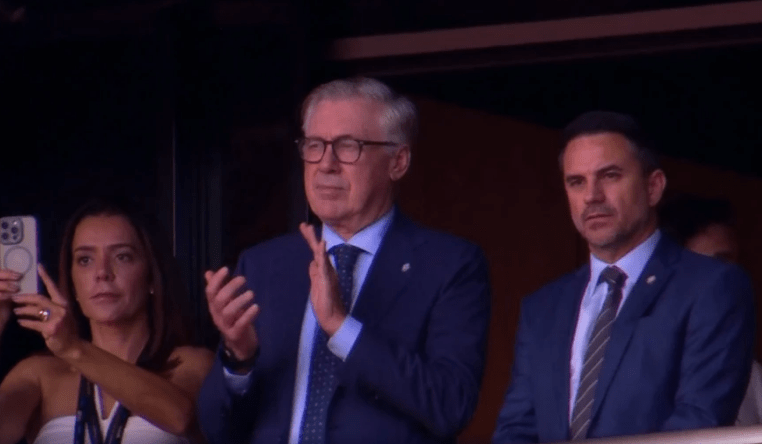 Técnico da Seleção, Ancelotti acompanha final entre Flamengo e Corinthians Técnico da Seleção, Ancelotti acompanha final entre Flamengo e Corinthians