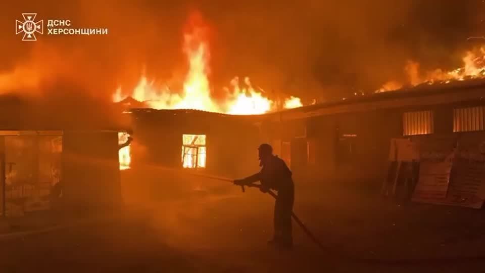 Ataque da Rússia deixa oito feridos na cidade ucraniana de Kherson