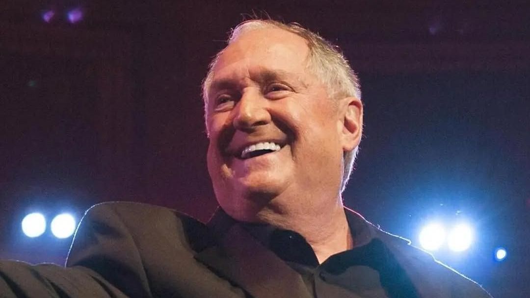Morre Neil Sedaka, cantor e compositor, aos 86 anos