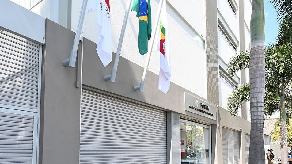 TJMG cita vínculo afetivo e absolve homem por estupro de menina de 12 anos TJMG cita vínculo afetivo e absolve homem por estupro de menina de 12 anos