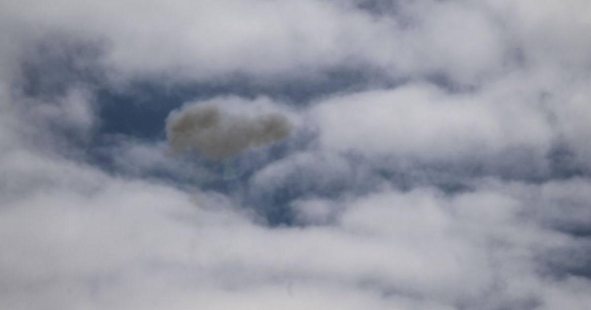 Ataques em Israel deixa um morto e pelo menos 121 feridos, diz autoridades Ataques em Israel deixa um morto e pelo menos 121 feridos, diz autoridades