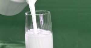 Lácteos devem registrar crescimento moderado em 2026