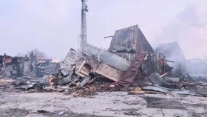 Ataque aéreo paquistanês contra hospital em Cabul deixa 400 mortos