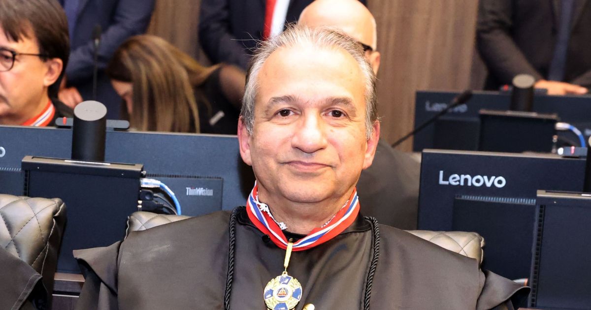 CNJ mantém afastamento de desembargador que absolveu homem por estupro CNJ mantém afastamento de desembargador que absolveu homem por estupro