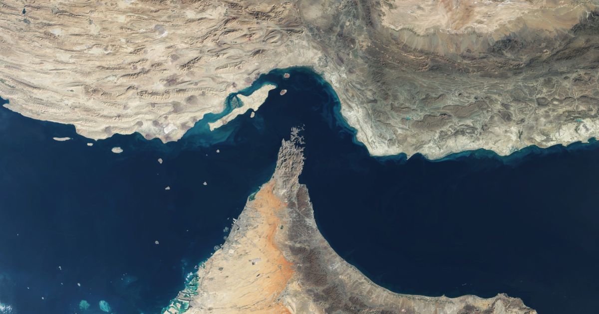 Irã diz que países entraram em contato para negociar acesso a Ormuz Irã diz que países entraram em contato para negociar acesso a Ormuz