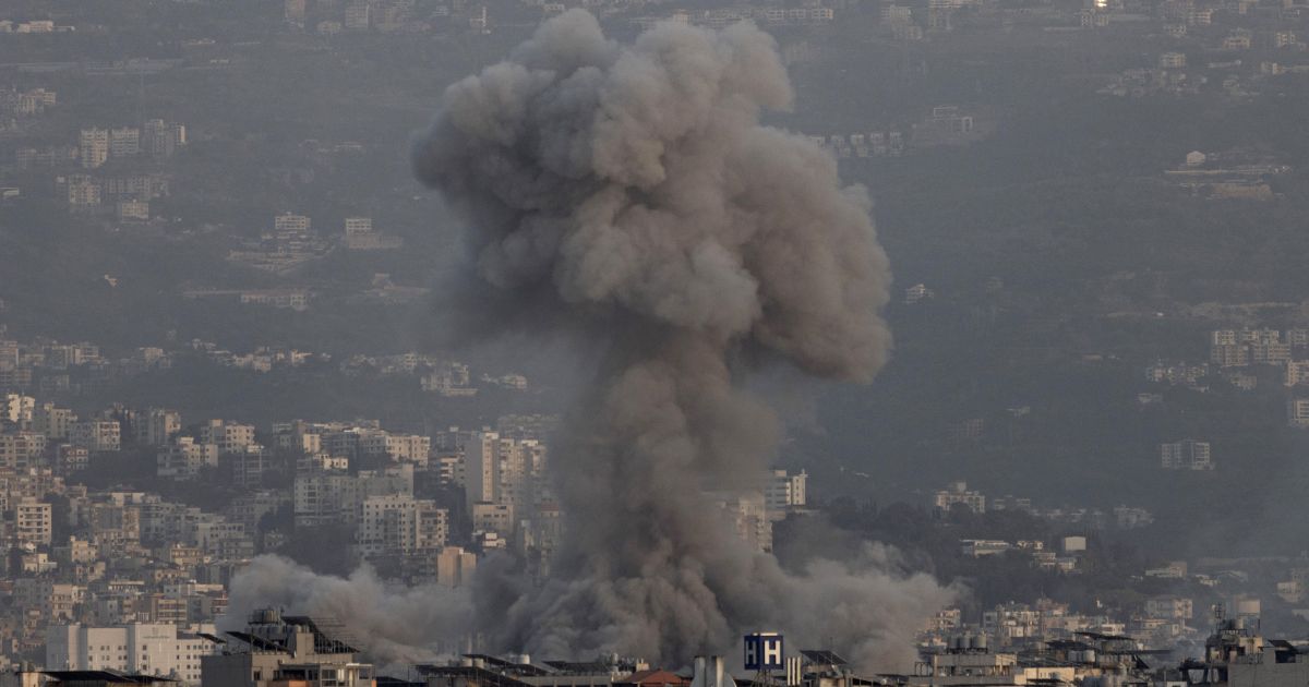 Ataques aéreos israelenses abalam o sul do Líbano