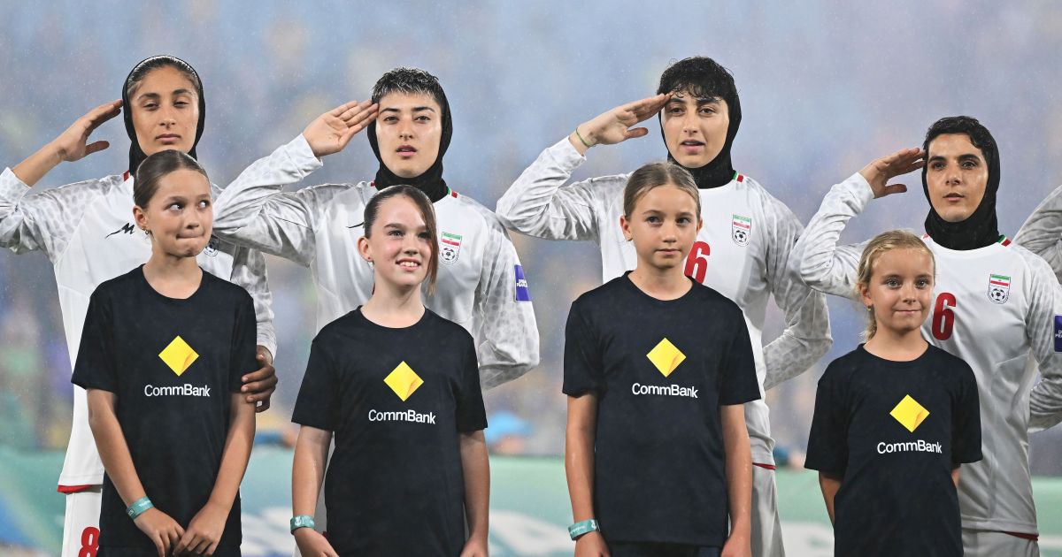 Austrália concederá visto a cinco jogadoras iranianas após apelo de Trump