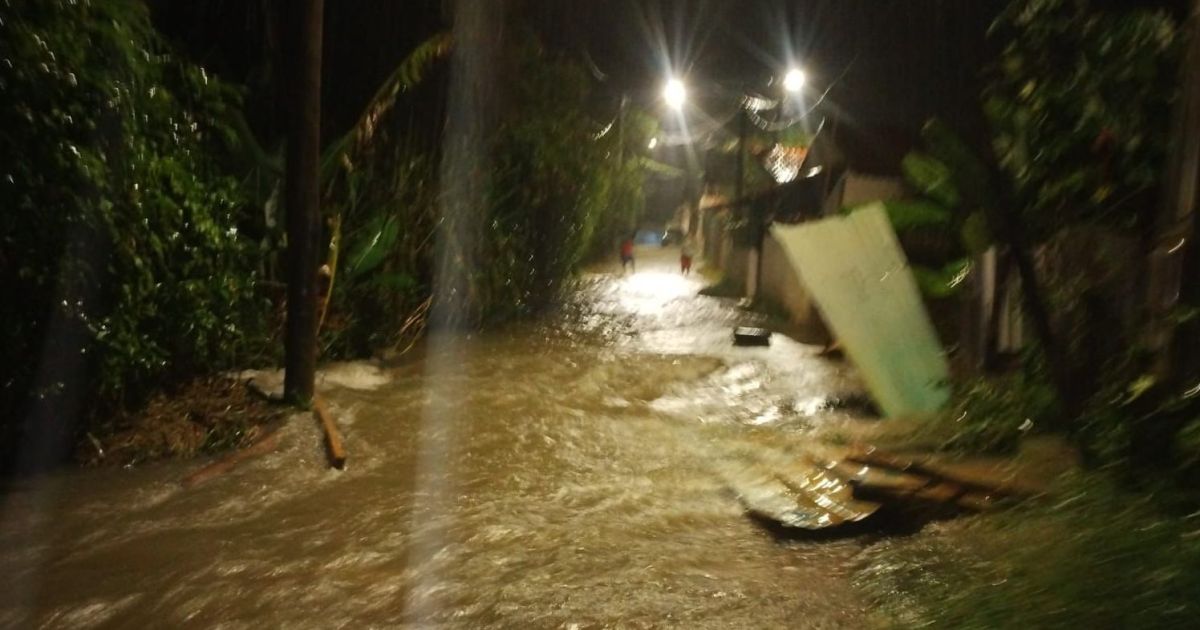 Temporal atinge municípios de SP e causa transtornos em diversas regiões