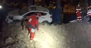 Mídia estatal iraniana relata explosões em áreas civis de Teerã