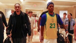 Vini Jr. e Raphinha se apresentam à Seleção Brasileira para Data Fifa; veja