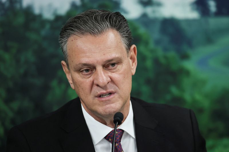 Conflito no Irã cancelou ida de Lula aos EUA, diz Fávaro