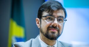 Guilherme Mello assumirá a secretaria-executiva do Planejamento