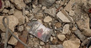 Após um mês de guerra, premiê do Líbano diz que não há fim à vista