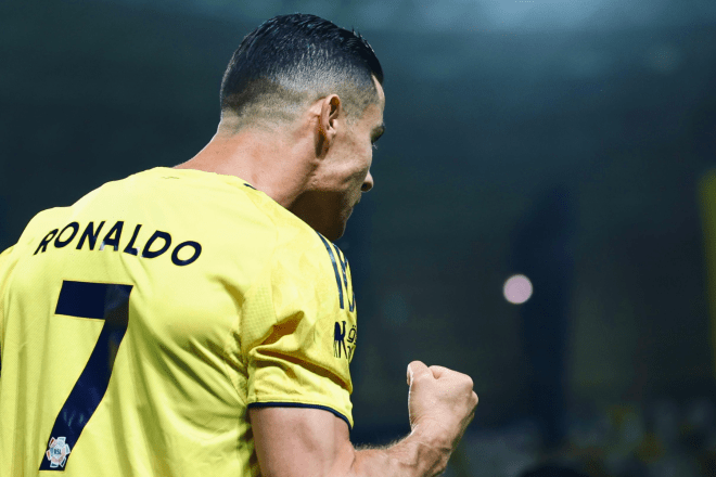 Cristiano Ronaldo brilha, Al Nassr goleia e dispara na liderança do Saudita Cristiano Ronaldo brilha, Al Nassr goleia e dispara na liderança do Saudita