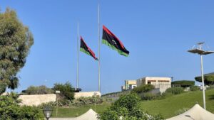 Líbia diz que 17 imigrantes morreram após barco quebrar no Mar Mediterrâneo