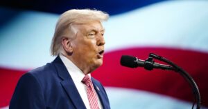 Trump revela por que cancelou viagem de negociadores ao Paquistão