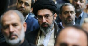 Mojtaba Khamenei diz que nova gestão de Ormuz “trará calma” para a região
