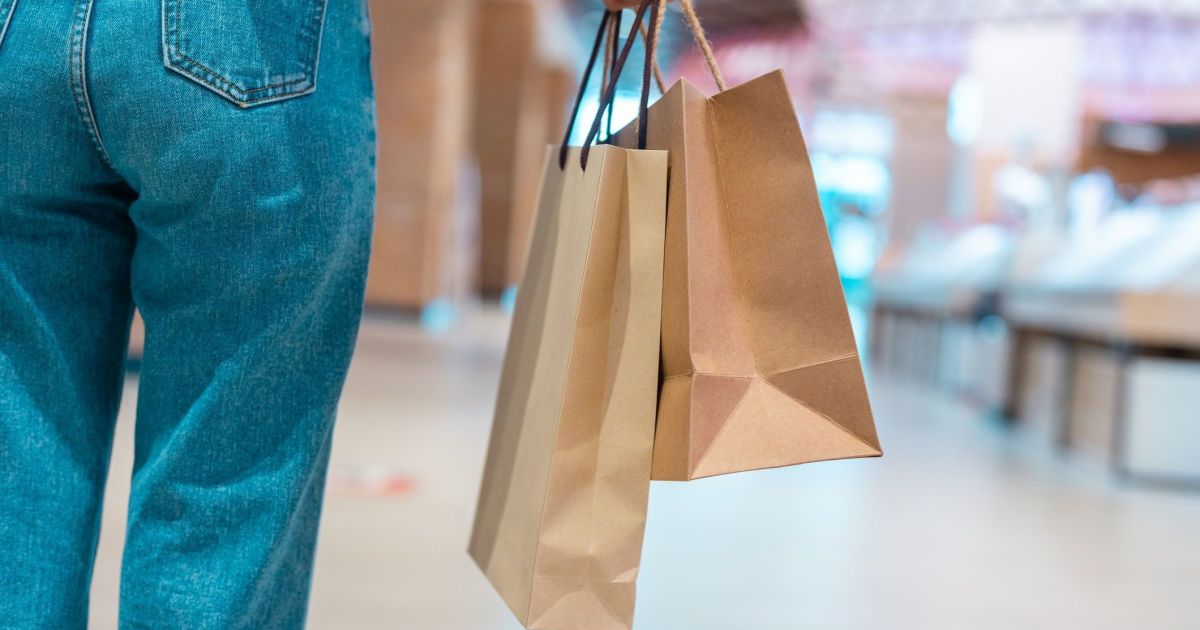 FGV: Confiança do consumidor atinge em abril maior nível desde dezembro