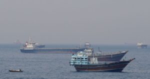 Trump não vê apreensão de navios pelo Irã como violação de cessar-fogo