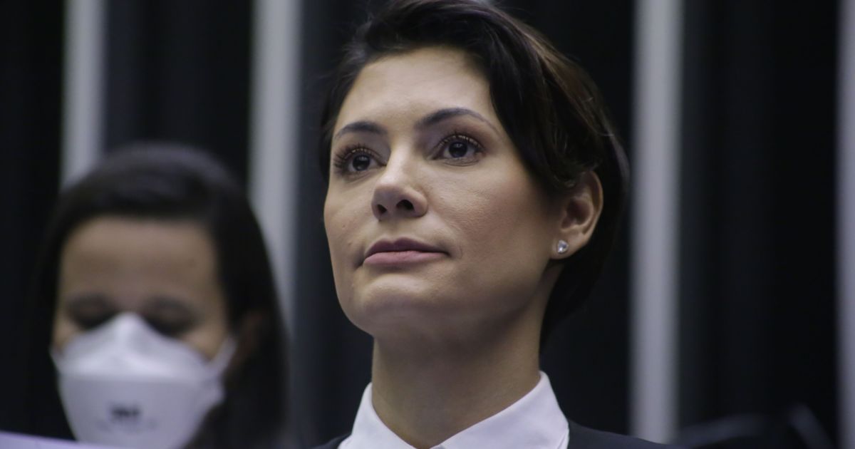 Michelle comenta rejeição de Messias e diz que “Justiça de Deus foi feita”