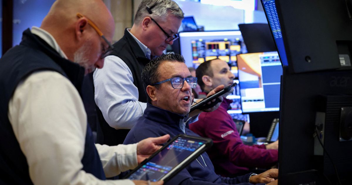 S&P 500 e Nasdaq sobem com expectativas de negociações entre EUA e Irã