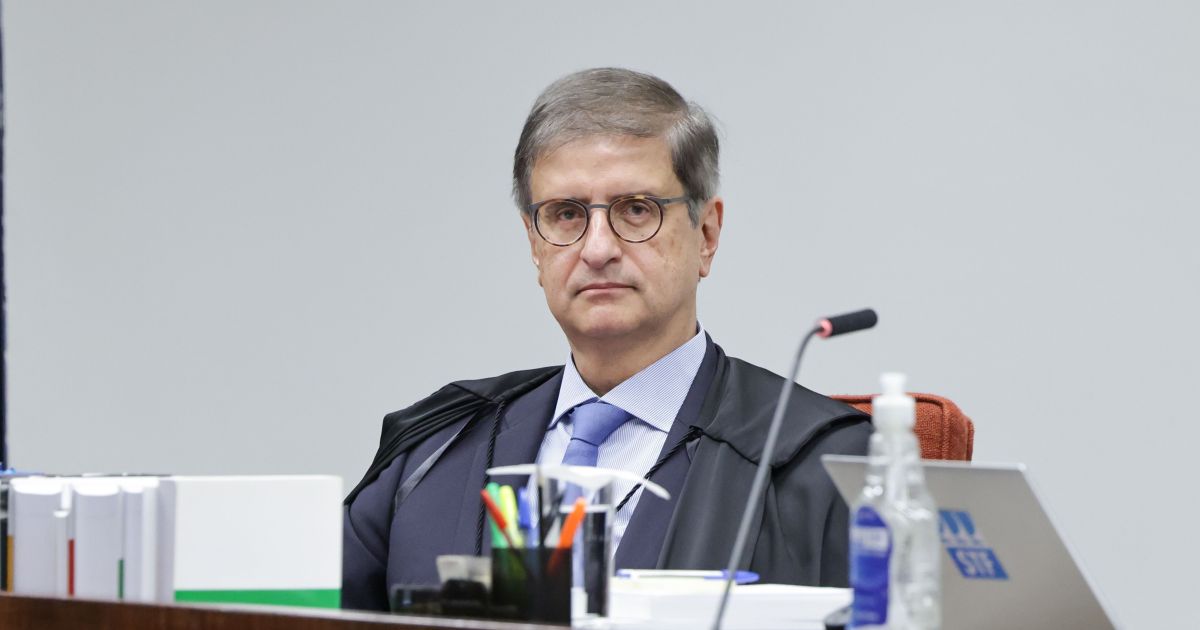 PGR se manifesta contra uso de bens do GDF para socorrer BRB