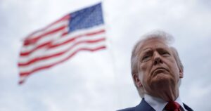 Trump reúne equipe de segurança nacional para discutir guerra no Irã