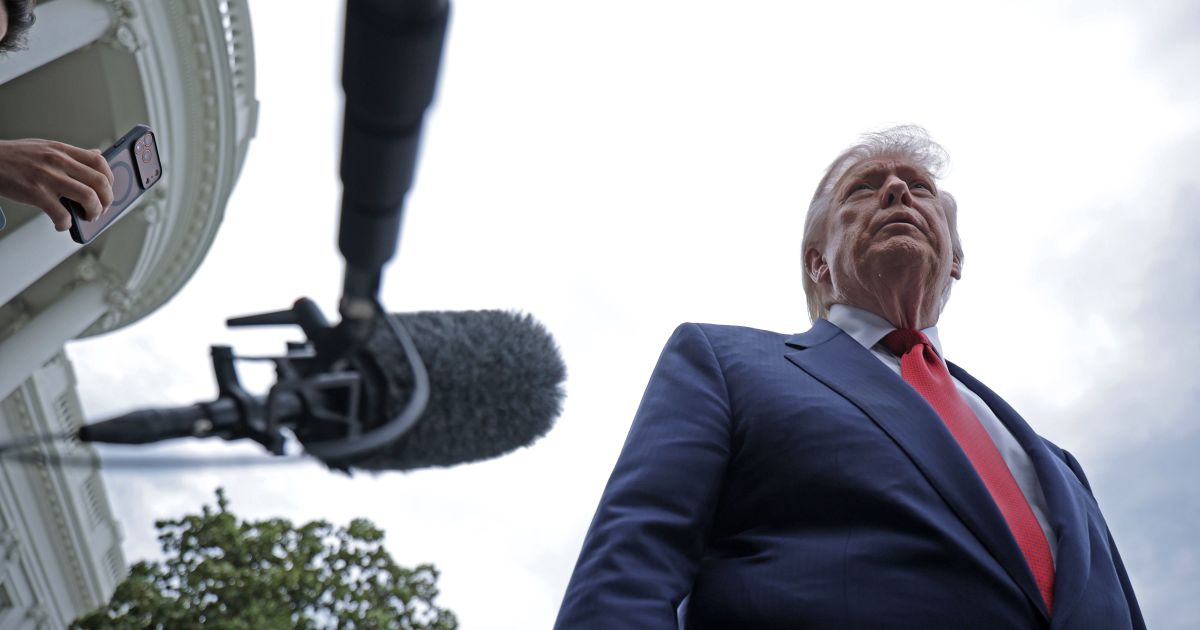 Trump diz que proposta do Irã é “totalmente inaceitável” Trump diz que proposta do Irã é “totalmente inaceitável”