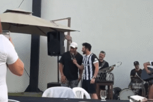 Atlético: Hulk solta a voz e canta Bruno e Marrone em despedida de BH
