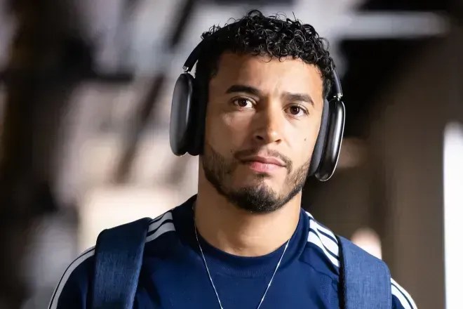 Jogador do Cruzeiro é liberado de duelo com Bahia por motivo familiar Jogador do Cruzeiro é liberado de duelo com Bahia por motivo familiar