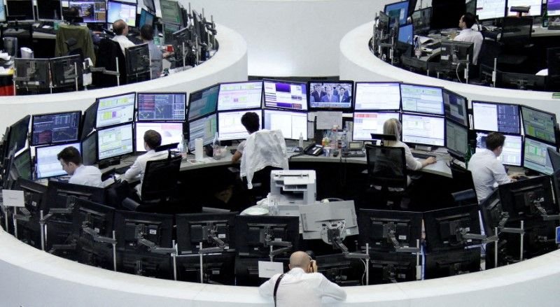 Bolsas da Europa fecham em queda com tensão EUA-Irã e decisão do BCE Bolsas da Europa fecham em queda com tensão EUA-Irã e decisão do BCE
