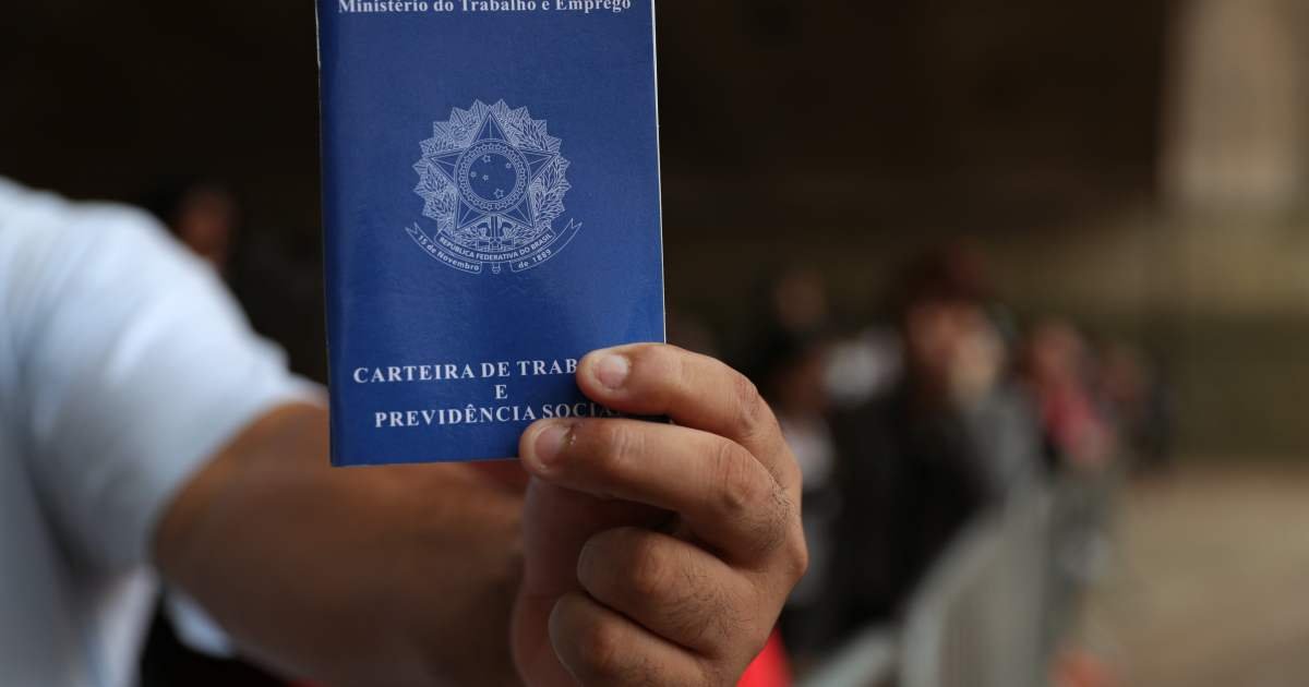 PEC da 6×1 divide especialistas entre demanda social e cálculo eleitoral PEC da 6×1 divide especialistas entre demanda social e cálculo eleitoral