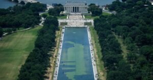Sem provas, Trump alega que espelho d’água em Washington foi vandalizado