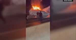 Vídeo: Vítimas de acidente com jato nos EUA são resgatadas em meio ao fogo