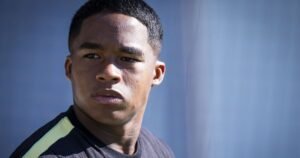 Michel Bastos: “Pessoas do Lyon elogiaram comportamento de Endrick”