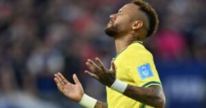 Neymar se emociona após retorno à Seleção: “Derramei lágrimas”