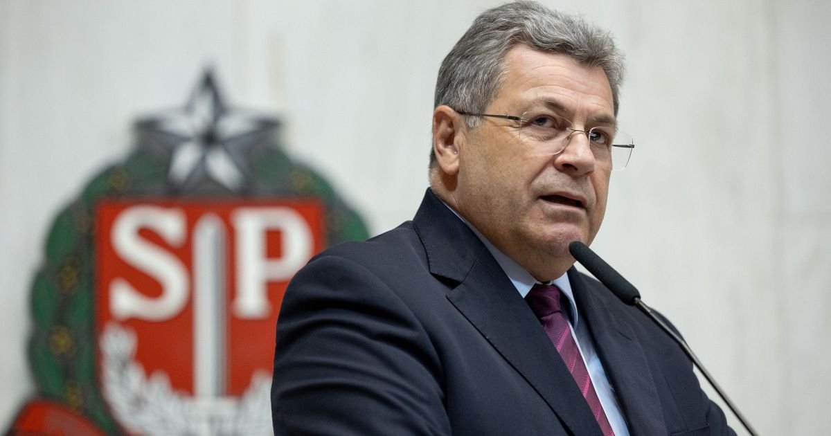Deputado do PT é condenado por vídeo de Tarcísio como personagem Chucky Deputado do PT é condenado por vídeo de Tarcísio como personagem Chucky