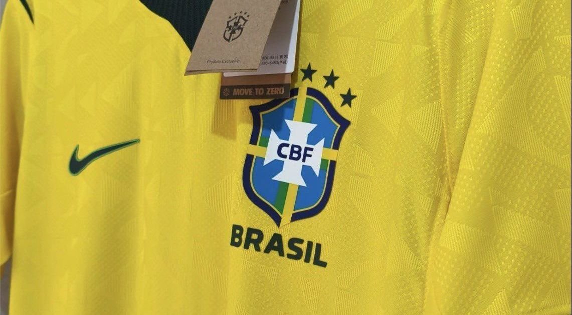 Como a camisa da Seleção Brasileira virou arma contra o calor da Copa Como a camisa da Seleção Brasileira virou arma contra o calor da Copa