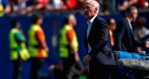 Deschamps diz que França esteve “um degrau abaixo” em semi contra Espanha