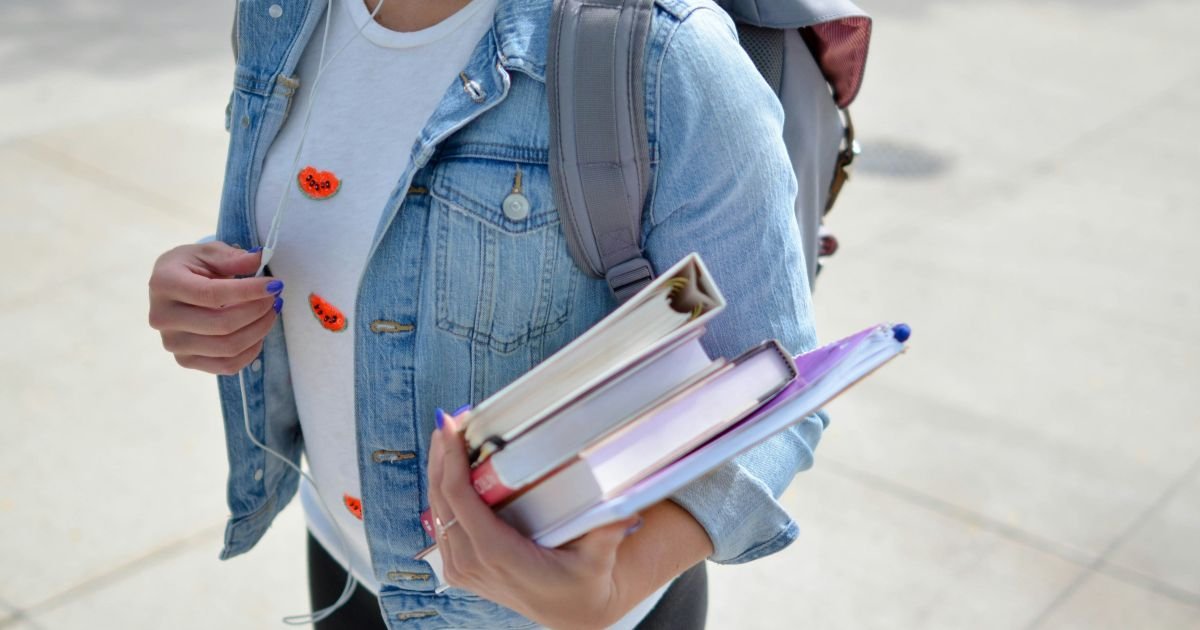 Fies: Estudantes têm até esta sexta (17) para se inscrever no programa Fies: Estudantes têm até esta sexta (17) para se inscrever no programa