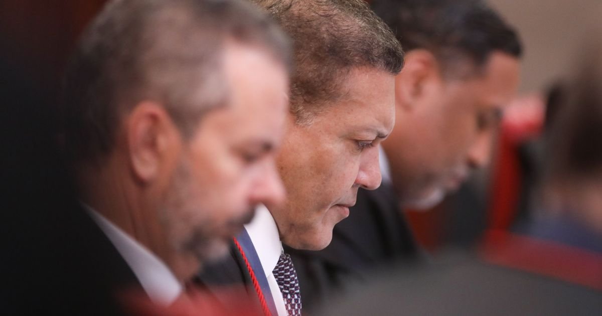 TSE se reúne hoje com institutos de pesquisa para alinhar regras eleitorais TSE se reúne hoje com institutos de pesquisa para alinhar regras eleitorais