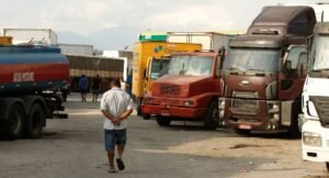 Senado aprova MP do Frete Mínimo que beneficia caminhoneiros