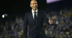 Zidane tem acerto para substituir Deschamps na França, diz jornalista