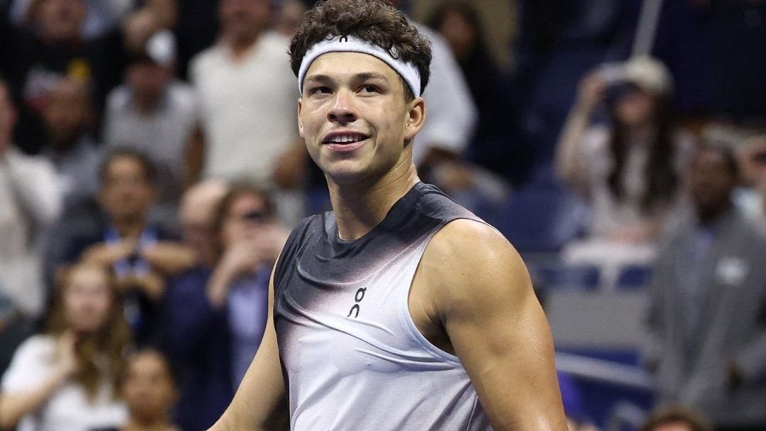 Ben Shelton supera Alcaraz em jogo histórico e avança à semi do US Open Ben Shelton supera Alcaraz em jogo histórico e avança à semi do US Open